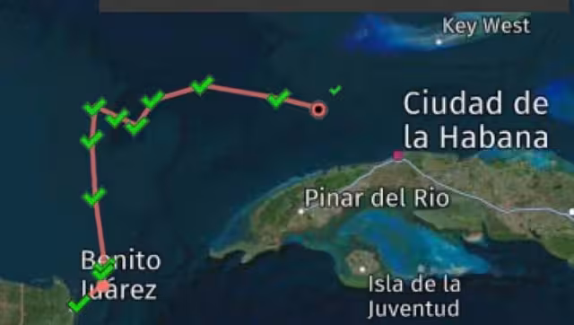 Catamaranes con ayuda desde Isla Mujeres están cerca de La Habana