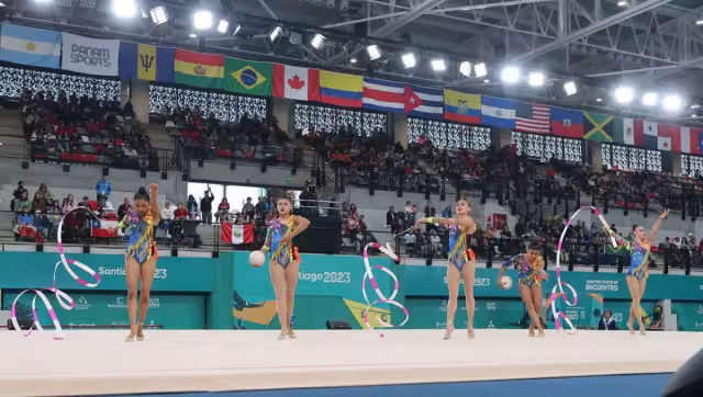Las gimnastas lograron la medalla de plata con una puntuación de 61.750
