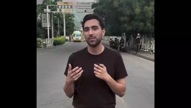 De acuerdo con el testimonio del propio periodista, las autoridades venezolanas los retuvieron durante horas sin permitir contacto con el exterior