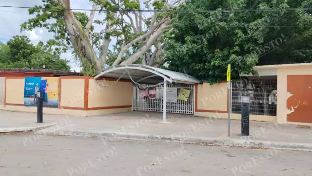 Rehabilitación pendiente retrasa regreso a aulas en secundaria de Campeche