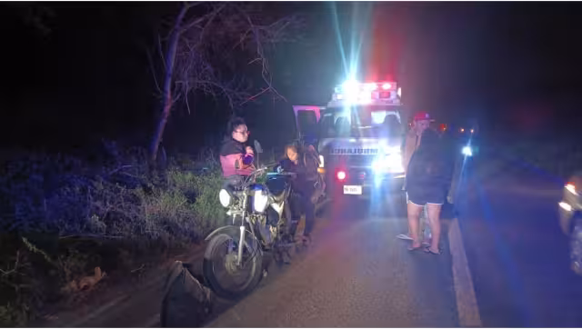 La motocicleta fue llevada a la Comandancia Municipal para realizar las investigaciones correspondientes