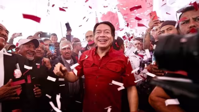 Mario Delgado, presidente nacional de Morena, da a conocer al candidato a la gubernatura de Tabasco, para 2024.