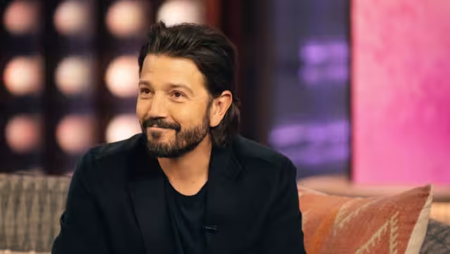 Diego Luna gana demanda contra Johnnie Walker por uso indebido de imagen.