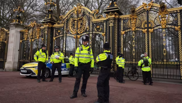 La Policía del Valle del Támesis confirmó que el expríncipe continúa bajo investigación, sin que hasta ahora se le hayan presentado cargos formales