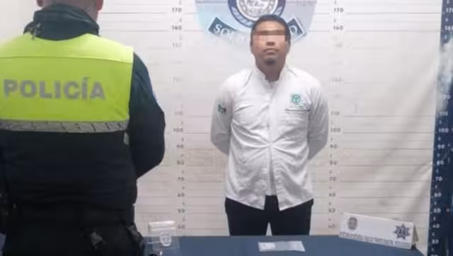 El conductor fue detenido por su manera imprudente de manejar