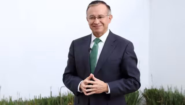 Raymundo Martínez Carbajal, presidente municipal de Toluca, Estado de México, fue detenido por el delito de secuestro exprés