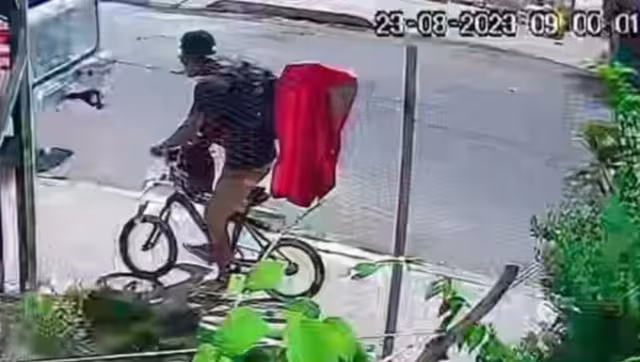 El ladrón se llevó la ropa que la ama de casa dejo secando