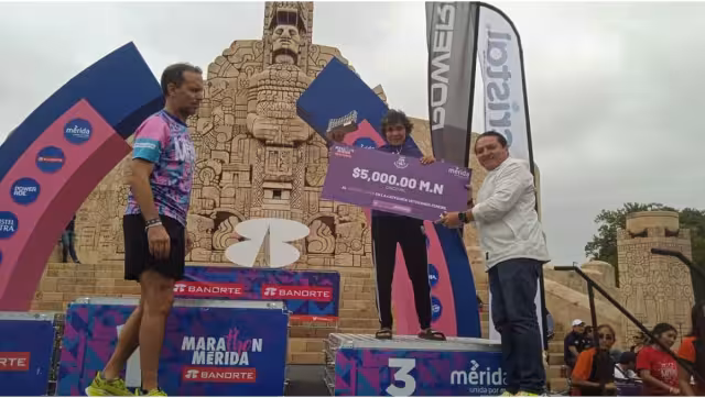 La atleta no solo en este tipo de competencias se ha desenvuelto, pues también ha tenido participación en el baloncesto y el fisicoculturismo