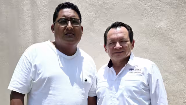 Tras protestas en Celestún, alcalde se reúne con Joaquín Díaz Mena para solicitar la ampliación de la carretera
