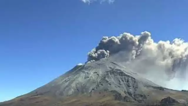 El Centro Nacional de Prevención de Desastres (Cenapred) realiza el monitoreo continuo
de la actividad del volcán