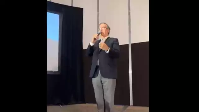 Marcel Ebrard encabezará una gira paralela a Claudia Sheinbaum