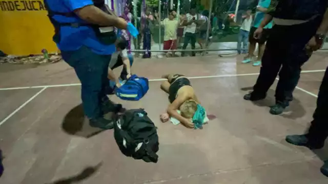 Los agresores se dieron a la fuga