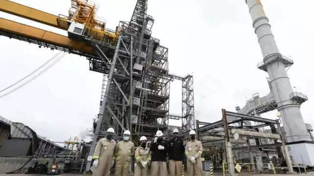 Continúa la violación de derechos a trabajadores con mayor antigüedad