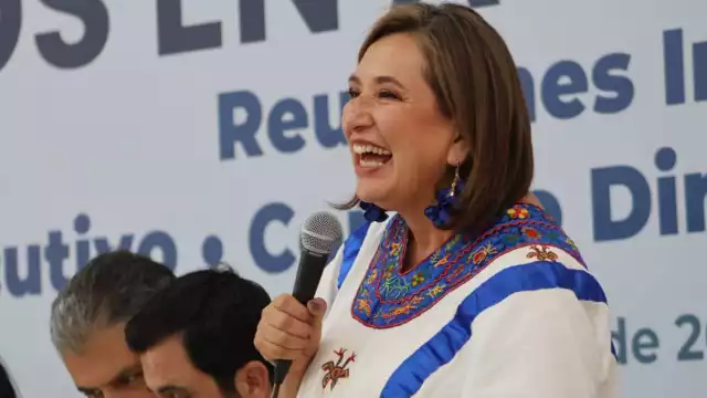 AMLO difunde millonarios contratos de Xóchitl Gálvez