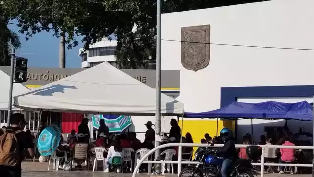 Cerca de 12 mil alumnos los que no reciben sus clases