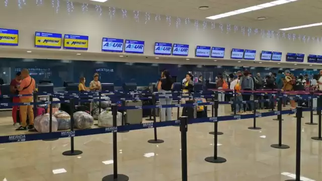 Hasta el momento diez vuelos han despegado del aeropuerto de Mérida