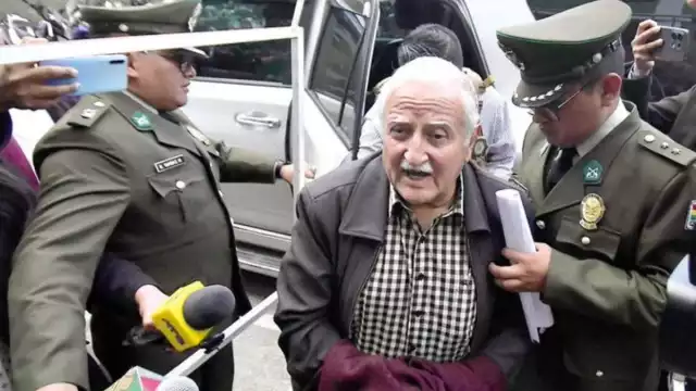 El ex ministro de Minería de Evo Morales, Luis Alberto Echazú, fue aprehendido por presuntas irregularidades en construcción de piscinas industriales de litio