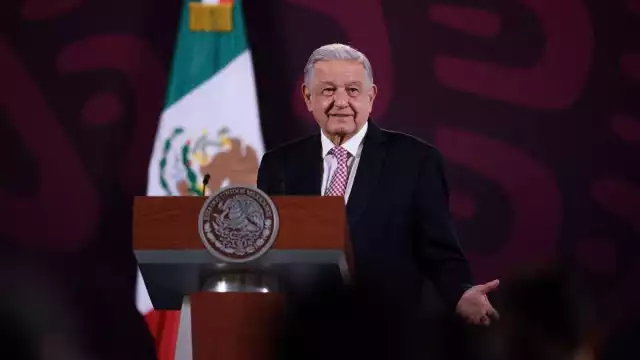 AMLO anuncia gira por 23 estados para evaluar avances en el sector salud y reajusta fecha para inicio del mejor sistema de salud en el mundo
