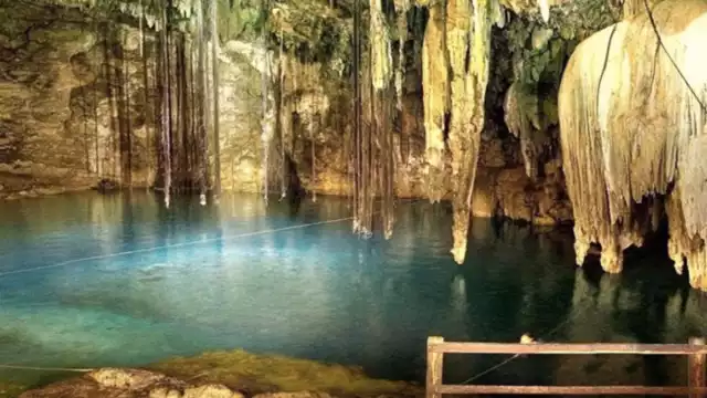 Cuzamá cuanta con muchos cenotes para disfrutar