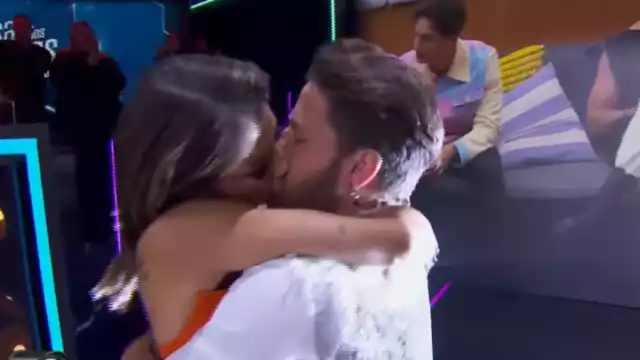 El beso de la noche estuvo a cargo de Ferka y Jorge. Foto: Especial