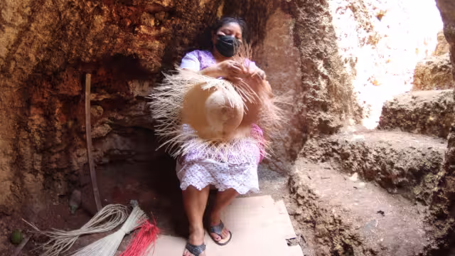 11 artesanas han tenido que reducir los costos de venta para poder vender