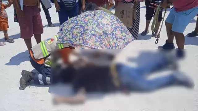 Se encontraba arriba de una escalera eléctrica al momento del accidente