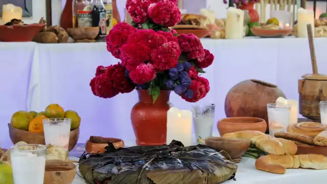 El altar de los niños es diferente al de los adultos