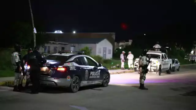 Los hechos ocurrieron a las 00:00 horas, cuando residentes de la zona alertaron a las autoridades sobre detonaciones de arma de fuego.