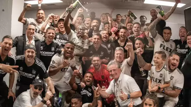 Carlos Vela y Los Ángeles FC se coronan campeones de la MLS Supporters' Shield