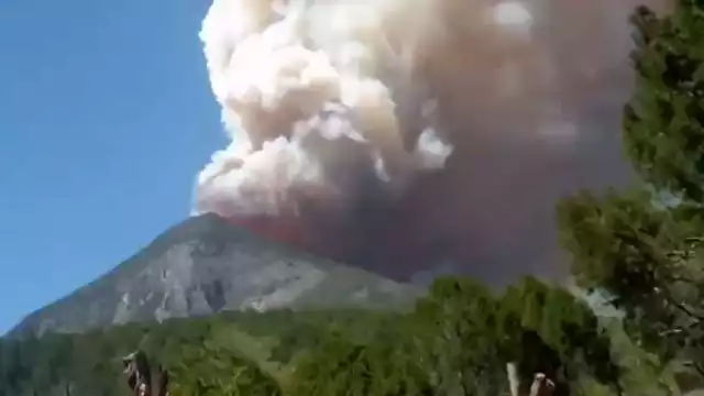 Así lucía el incendio en El Muerto