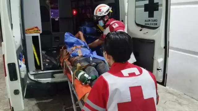 El ataque ocurrió la madrugada del sábado, en un estacionamiento de la Región 259. La mujer fue llevada al “Jesús Kumate”.