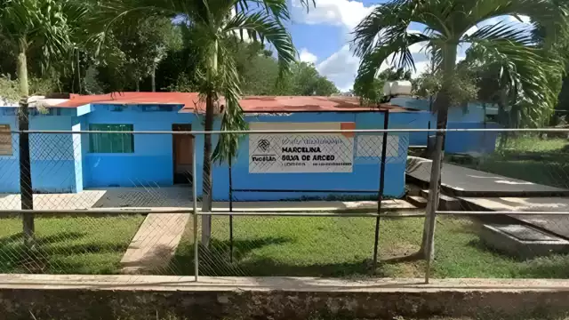 Se presume no es primera vez que acusan al director de la secundaria de San Juan Chen