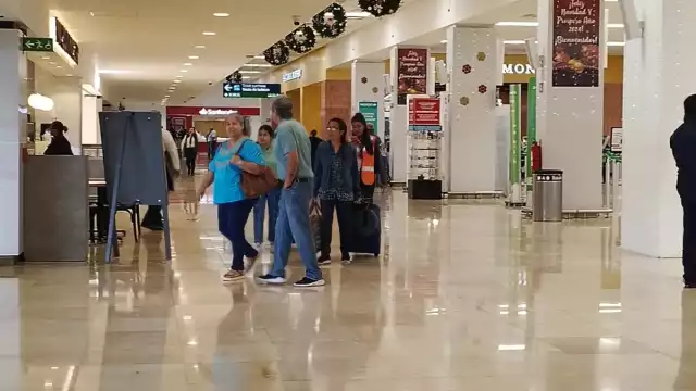 Por la tarde se espera la llegada de otros diez vuelos desde la Ciudad de México