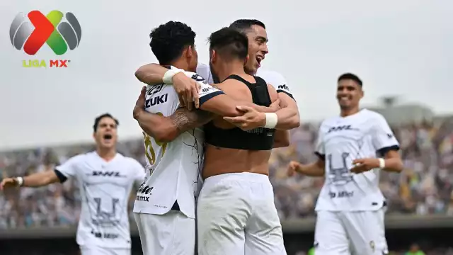 El partido de Pumas - Juárez pasará a la historia como el primer juego donde se utilizó el arbitraje tipo 'NFL' en la Liga MX. El central revisó una falta y, tras acudir a la pantalla, informó al estadio

