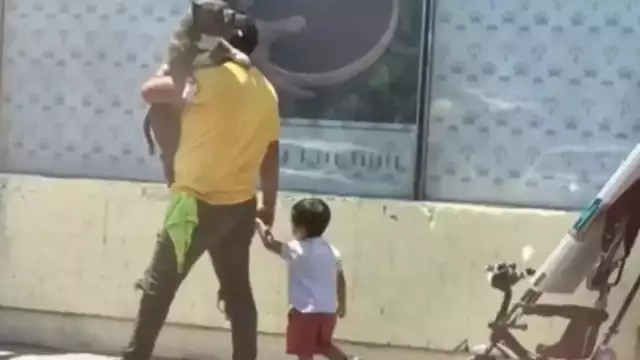 Los usuarios de redes sociales pedían conocer porque llevaban al perro en brazos