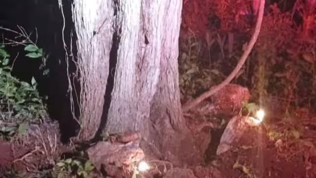 El año pasado un ciudadano descubrió a un hombre haciendo rituales de brujería en su casa