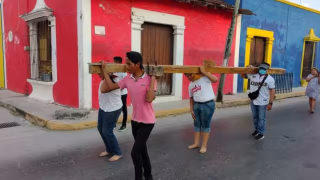 Marcha del silencio en Champotón provoca reunión de varios jóvenes