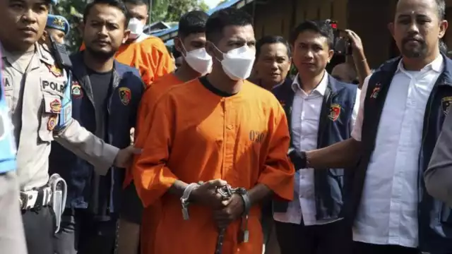 3 mexicanos fueron detenidos en Indonesia acusados de haber atacado a ciudadanos de Turquía y Georgia