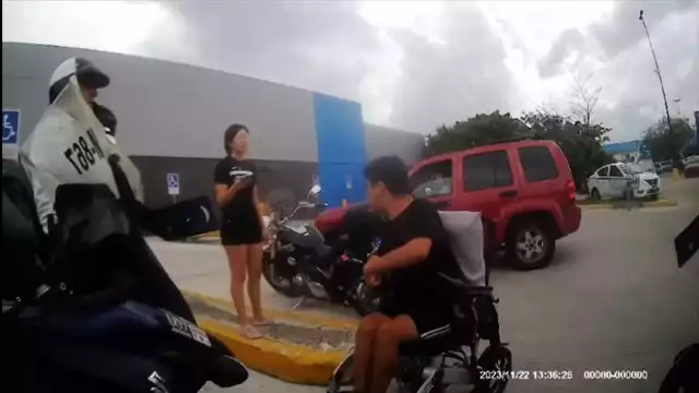 Los agentes decían que no se podía cancelar la infracción