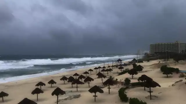 Esta temporada de huracanes está resultando benéfica para el Caribe Mexicana.
