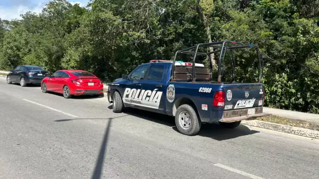 Los primeros en acudir a la escena fue el cuerpo de la Policía Preventiva municipal, los cuales confirmaron como positivo el reporte hecho por los ciudadanos .