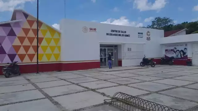 Recomiendan cuidado al momento de manejar alimentos y evitar consumirlos en mal estado