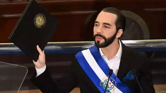 Una investigación periodística de un medio salvadoreño, reveló que Nayib Bukele pactó con el cartel jalisco Nueva generación, para recapturar a lider marero