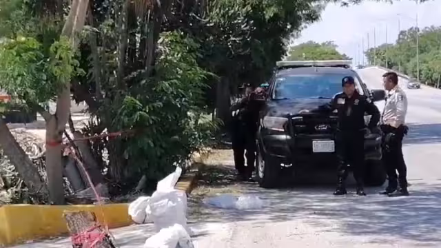 Personal del servicio Médico Forense (Semefo) se encargó del levantamiento del cadáver