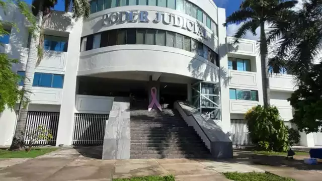 Al parecer, en los juzgados da información a los compradores.