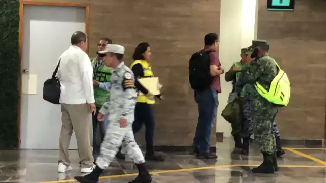 Las labores comenzaron desde muy temprano con  elementos militares desde el centro del país