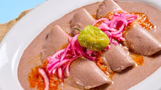 El pan de cazón del restaurante fue comparado con unas enfrijoladas