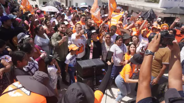 Biby Rabelo inició su campaña en la 20 de Noviembre