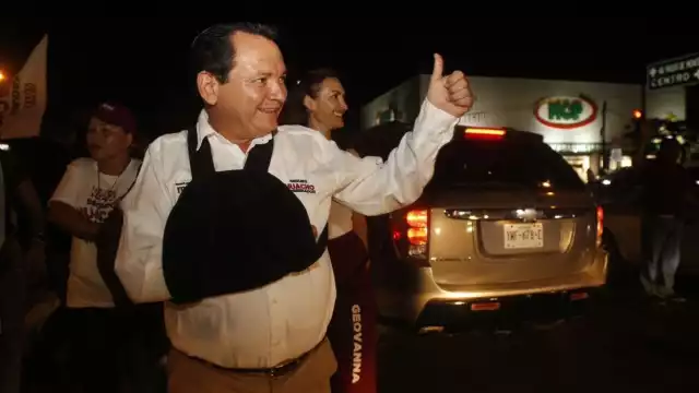 Joaquín Díaz Mena se unió a los festejos del Diario de la Dignidad, Identidad y Soberanía