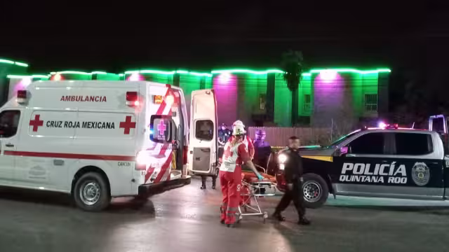 Matan a balazos a un hombre afuera del motel La Finca en Cancún